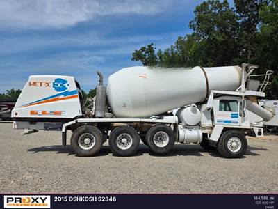 Oshkosh S2346 Mixer / Ready Mix / Concrete Truck