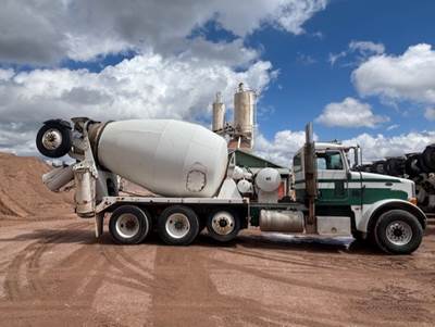 Peterbilt 365 Mixer / Ready Mix / Concrete Truck