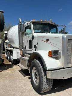 Peterbilt 365 Mixer / Ready Mix / Concrete Truck