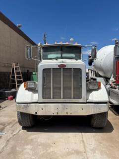 Peterbilt 365 Mixer / Ready Mix / Concrete Truck