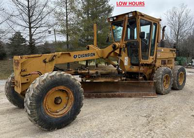 Champion 720A Motor Grader