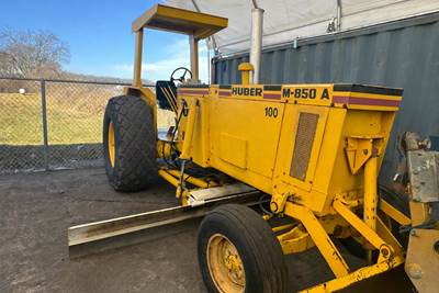 Huber M-850-A Motor Grader