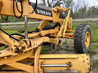 Volvo G930B Motor Grader