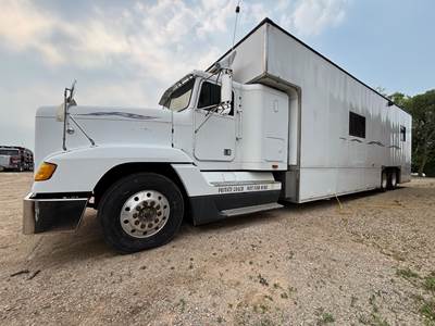Freightliner USF-1E Truck