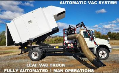 International 4400 Truck