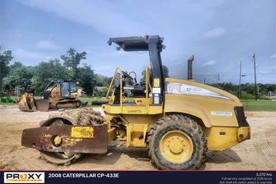Caterpillar CP433E Padfoot Roller Compactor