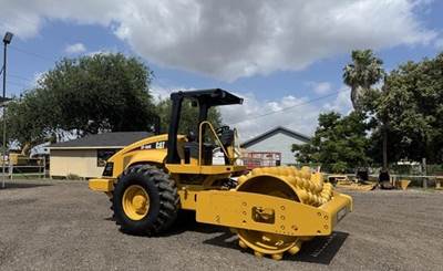 Caterpillar CP563E Padfoot Roller Compactor