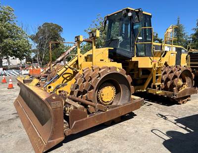 Caterpillar Padfoot Roller Compactor