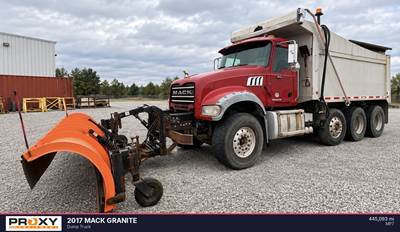 Mack Granite GU713 Plow / Spreader Truck