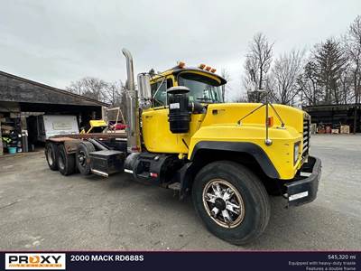 Mack RD688S Roll Off Truck