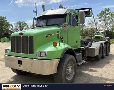 Peterbilt 330 Roll Off Truck