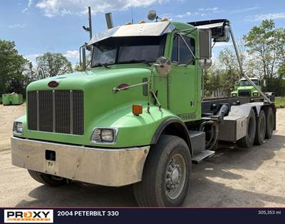 Peterbilt 330 Roll Off Truck