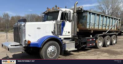 Peterbilt 357 Roll Off Truck