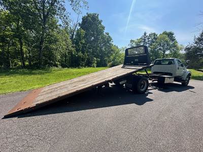 Ford Rollback Tow Truck