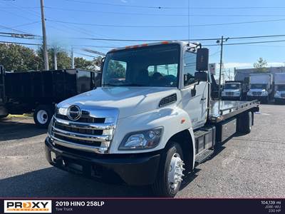 Hino 258LP Rollback Tow Truck