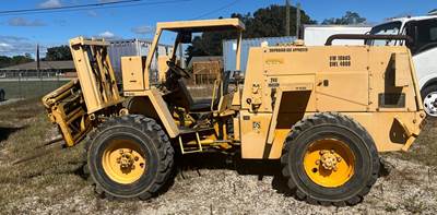 Case Rough Terrain Forklift