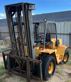 Caterpillar R80 Rough Terrain Forklift