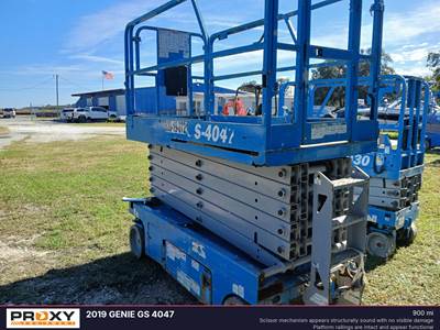 Genie GS-4047 Scissor Lift