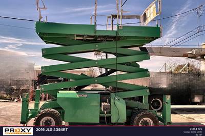 JLG 4394RT Scissor Lift