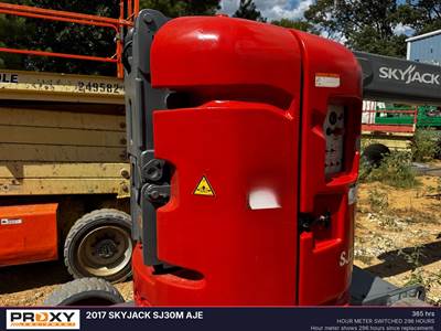 Skyjack Scissor Lift