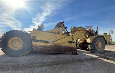 Caterpillar 633D Scraper