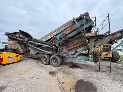 Powerscreen Turbo Chieftain Screening Plant