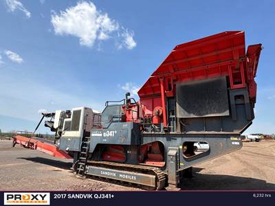 Sandvik QJ341 Screening Plant