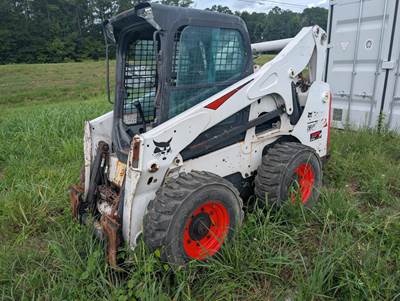 Bobcat S740 Skid Steer