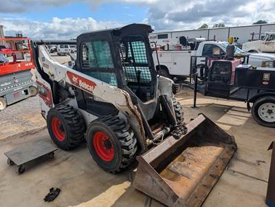 Bobcat S76 Skid Steer