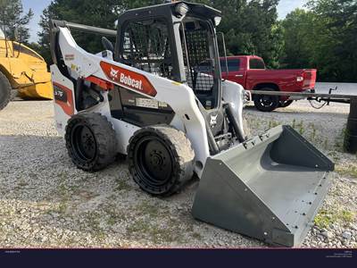 Bobcat S76 Skid Steer