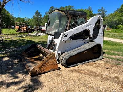 Bobcat T300 Skid Steer