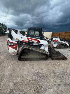 Bobcat T76 Skid Steer