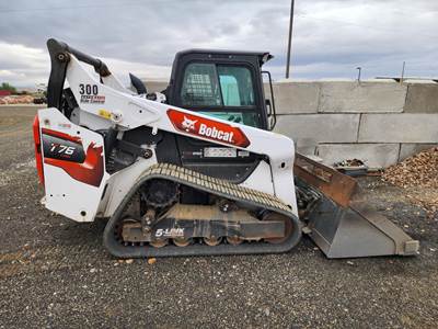 Bobcat T76 R Skid Steer