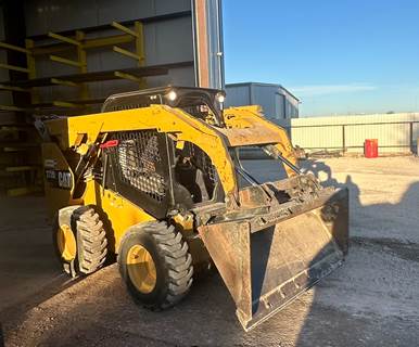 Caterpillar 272D2 Skid Steer