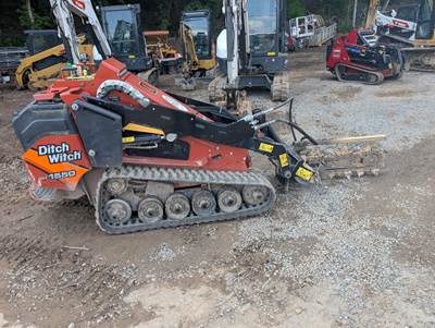 Ditch Witch Sk1550 Skid Steer