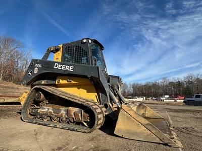 John Deere 331G Track Skid Steer