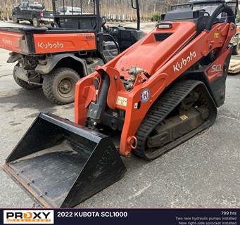 Kubota SCL1000 Track Skid Steer