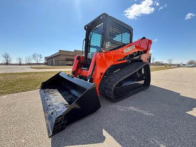 Kubota SVL95-2S Compact Track Loader