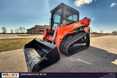 Kubota SVL95-2S Compact Track Loader