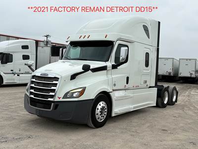 Freightliner Cascadia Sleeper Semi Truck