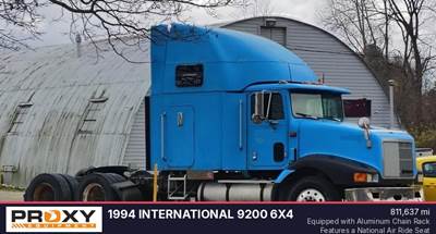 International 9200 Sleeper Semi Truck