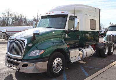 International LT Sleeper Semi Truck