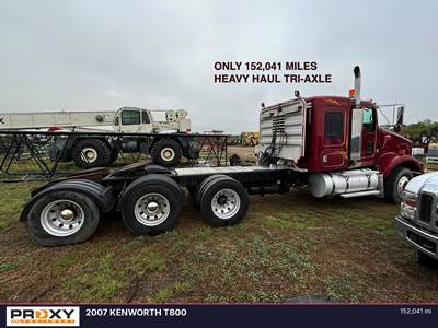 Kenworth T800 Sleeper Semi Truck