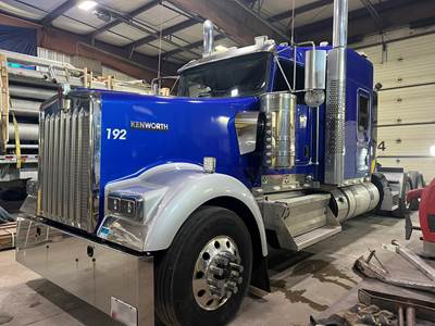 Kenworth W900 Sleeper Semi Truck