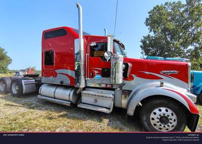 Kenworth W900 Sleeper Semi Truck