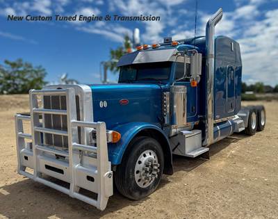 Peterbilt 379 Sleeper Semi Truck