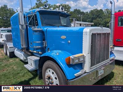 Peterbilt 379 Sleeper Semi Truck