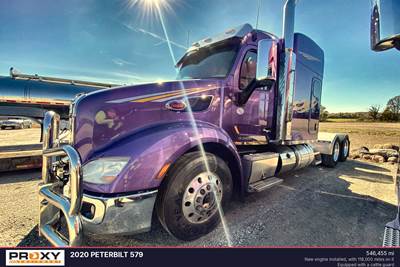 Peterbilt 579 Sleeper Semi Truck