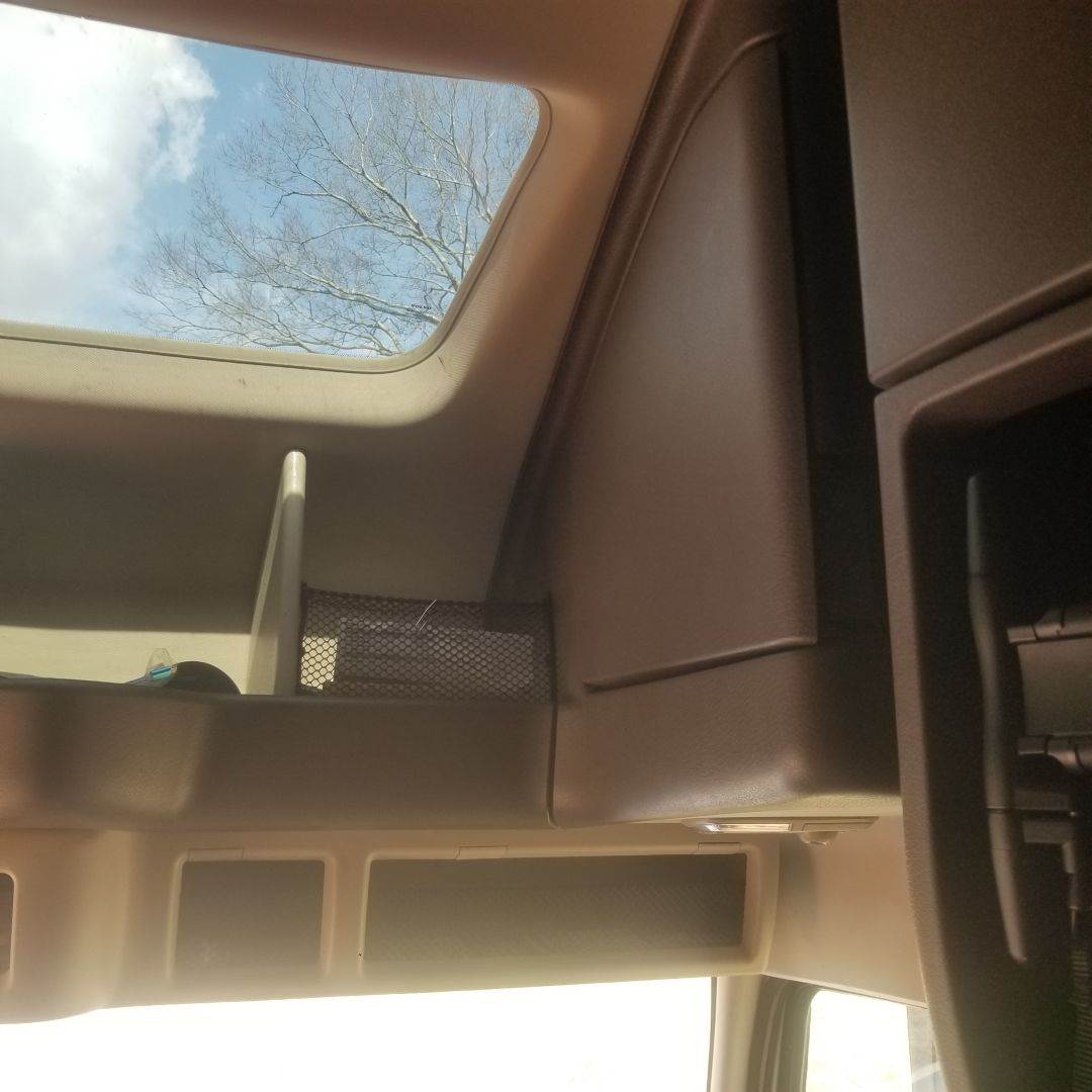 2016 Volvo Sleeper Semi Truck For Sale Starkville, MS