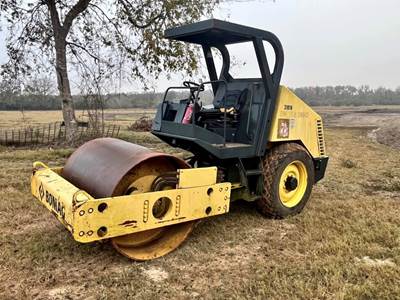 BOMAG Smooth Drum Roller Compactor